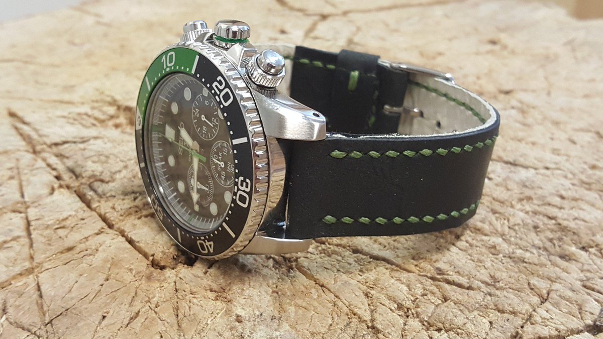 FinWatchstraps's tweet photo. Interesting facts about the watchband history: 
https://t.co/s70mo1Pzxx https://t.co/dA0xEsHBi5