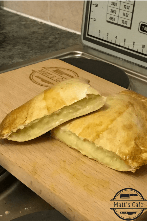 Yummy syn free cheese and onion pasty! #Synfree #Pasty #Slimmingworld #Slimmingworlduk 

buff.ly/2IEk5ay