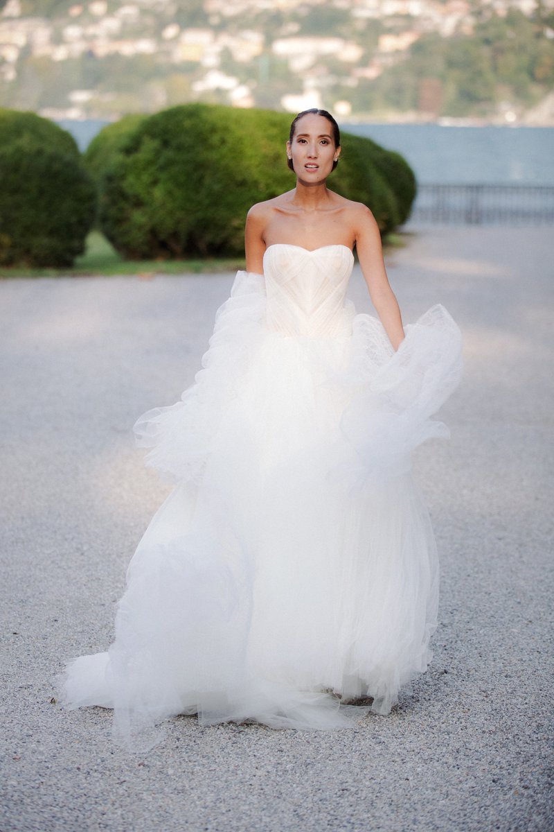 EigirdasScin's tweet photo. “Beauty without expression is boring.” 
― Ralph Waldo Emerson

❥ Fashion photography impact in real #destinationwedding worldwide ❥

next destination : #lakeComo #Italy 
https://t.co/SA6urMg9m6 https://t.co/u7IUpnrLsr