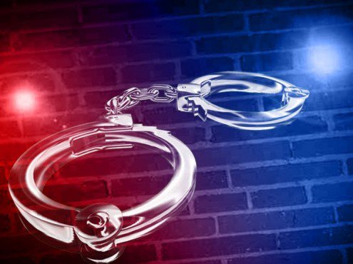 Father and three others arrested for giving child alcohol dlvr.it/Qbqbsd