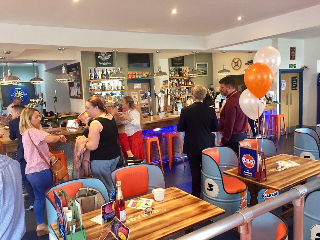 Amazing turnout at the <a href="/DoBizNetwork/">DBN</a> meeting this morning.  Lots of amazing businesses with plenty to celebrate 🎉 Check out the <a href="/thegaragebar_g/">Thegaragebar&grille</a> which was today's venue. What an fantastic venue in the heart of Burnhope! Will definitely be back 👍
#networking #marketing #business