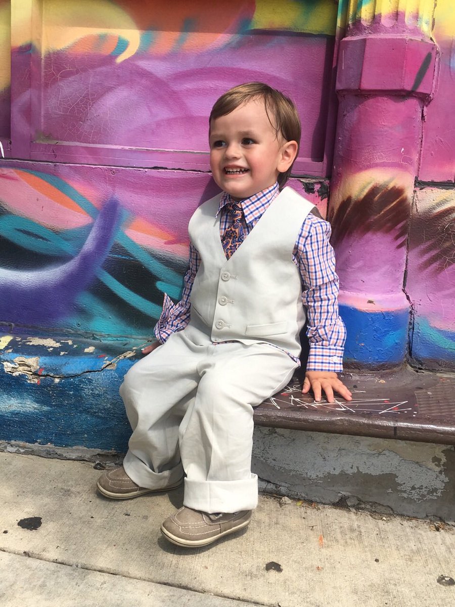 PaigePkuiper's tweet photo. I am the luckiest auntie in the world 😍😍 https://t.co/rcfepl8VcS
