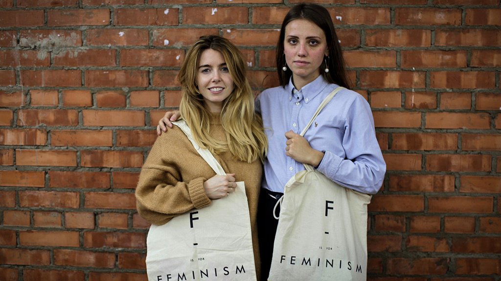 TvGuideTimes's tweet image. Stacey Dooley Investigates | BBC1 | 10.45 | @StaceyDooley explores the reasons behind the recent decriminalisation of certain forms of domestic violence in Russia