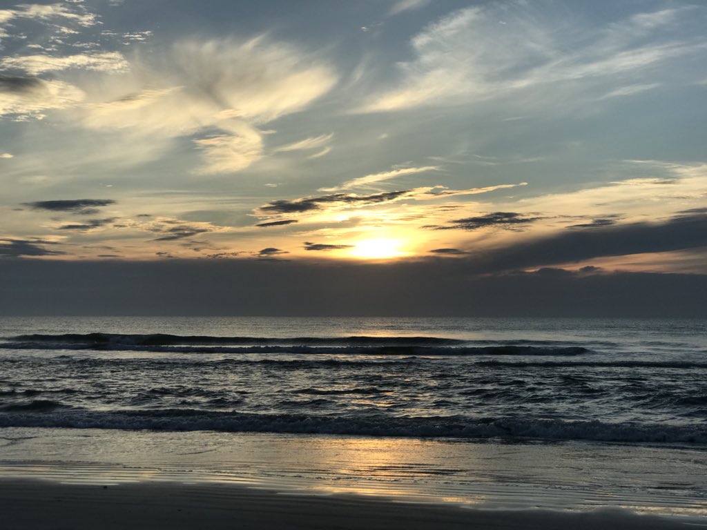 Sunrise on the shore @OldCity @StAugBeach @ShareALittleSun @beachlifemind @RealSaltLife @FlHistoricCoast @BeBeaching @TotallyStAug #sunrise #FloridasHistoricCoast #LoveFL #beachbum #beachlife #beachlifemindset #TuesdayMotivation