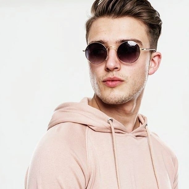 epost: <a href="/mstrds/">NM</a> - Make the world go round. #MSTRDS
. 
Modelo disponible en FOKO STORE. 
________________________________
#eyewear #eyewearph #fashionglasses #shades #sunglass #sunglassesaddict #sunglassesph #sunglassessytle #sunglassspot #fokostore #store #burgos #tienda