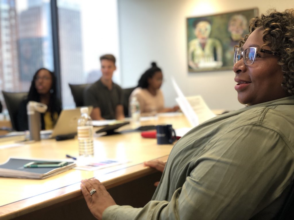 fundPHLschools's tweet photo. “Great leadership usually starts with a willing heart, a positive attitude, and a desire to make a difference.”— Mac Anderson @DAFrizzG #fundphlschools https://t.co/kJEJfEf9dL