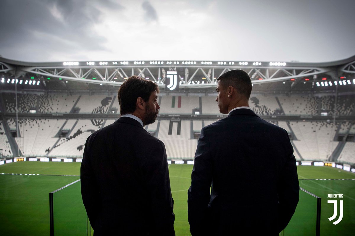 No fue un sueño....<a href="/Cristiano/">Cristiano Ronaldo</a> está aquí. 🏳🏴

#CR7JUVE