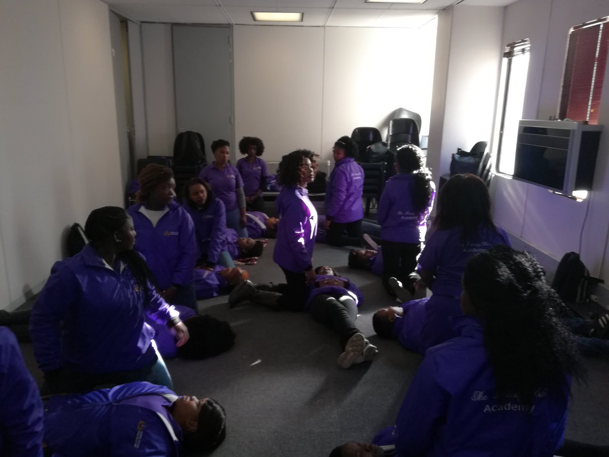 TBHA_Academy's tweet photo. Emergency First Aid and Fire fighting knowledge is important in every industry as well as day-to-day living. With this training,one can know what decision to make in emergency situations. https://t.co/ZLhVflU836