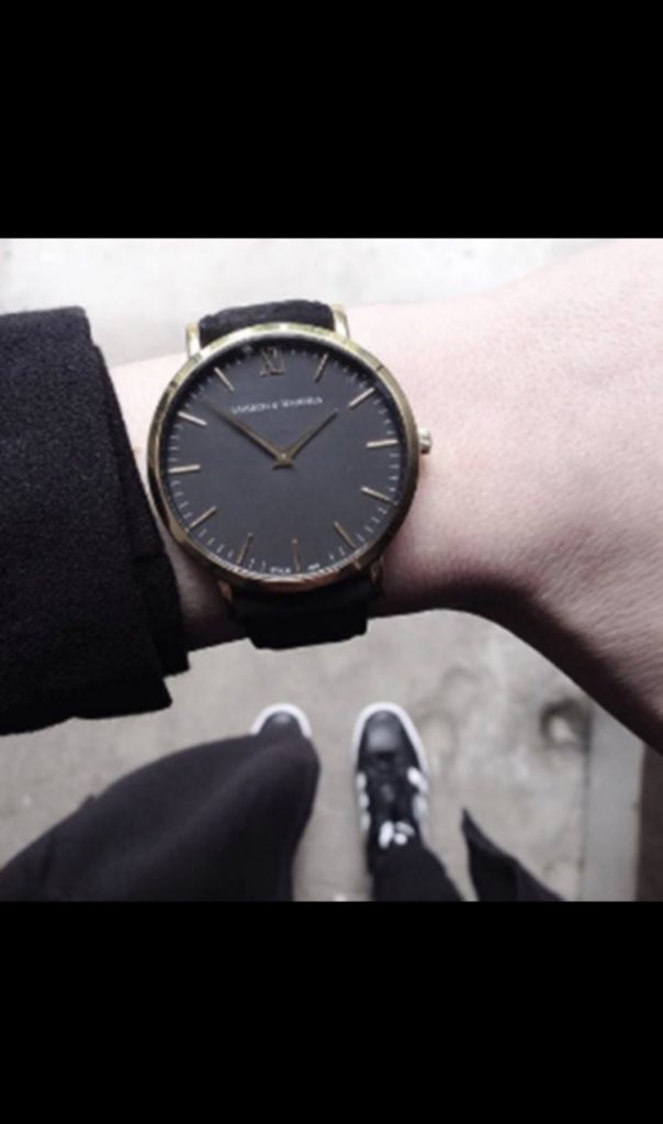 __  تعبت اناظر الساعه ولهٌ,اتخيلك واسأل؟ ..