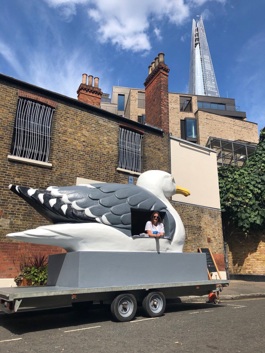 TeamLondonBdg's tweet photo. Have you ever wondered why these so-called 'sea'gulls are flocking to the capital? Mark Dion's #MGAU has landed in #LondonBridge to help us appreciate our feathered friends 💙 Prepare to be converted! #GULLintheCITY #atlondonbridge >> https://t.co/7N5JHMn1tG https://t.co/BnDC7F0f9u