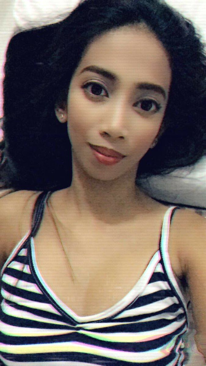 iamyhelly's tweet photo. Yes I choose not to give up today. 💔❣️ https://t.co/Y2XjkScBwh