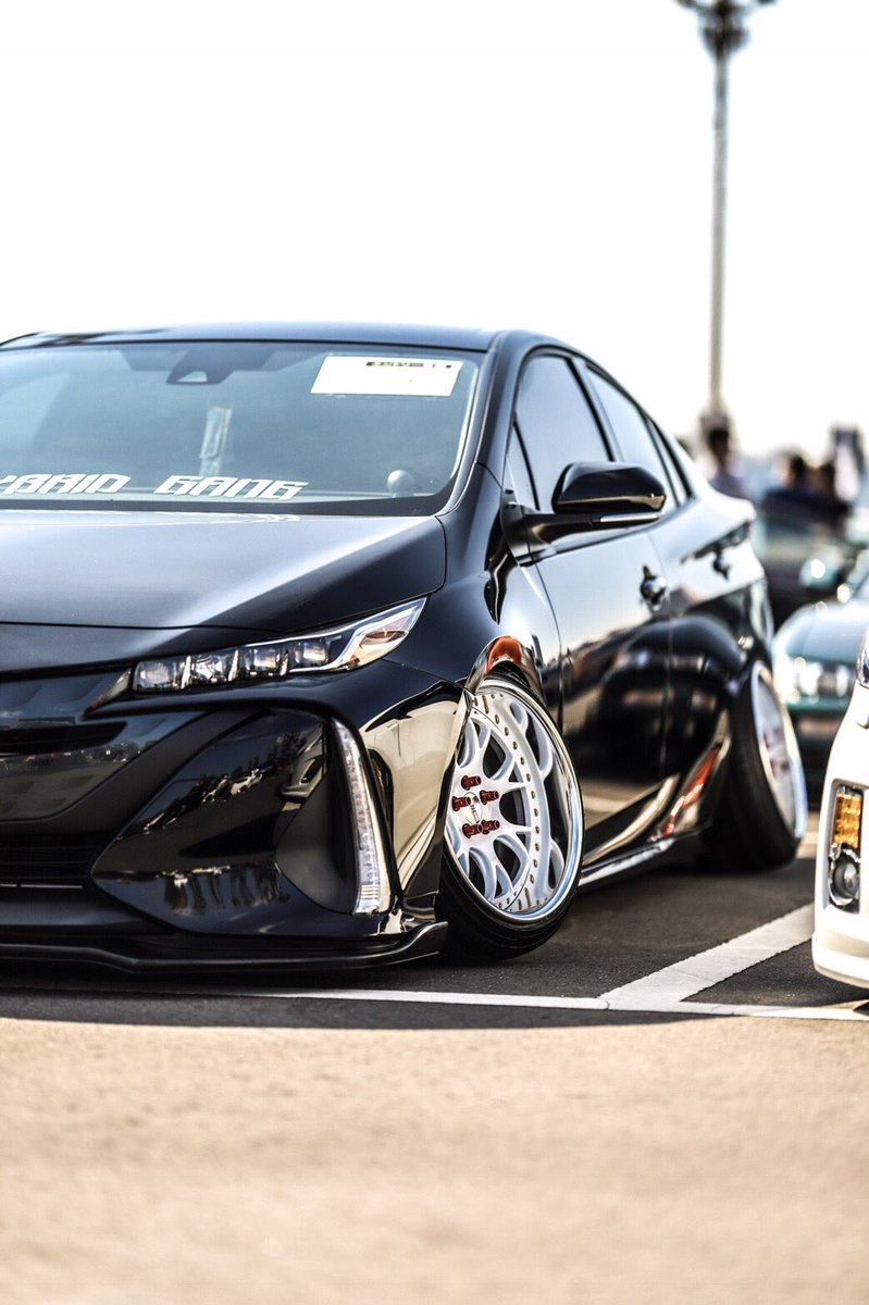 static_tatsuki's tweet image. #ZVW52 #priusphv #priusprime #SSR #MS3r #stance #USDM #willwood #hybridgang #statictatsuki 😎🤙

📍+81LIKE hellaflush