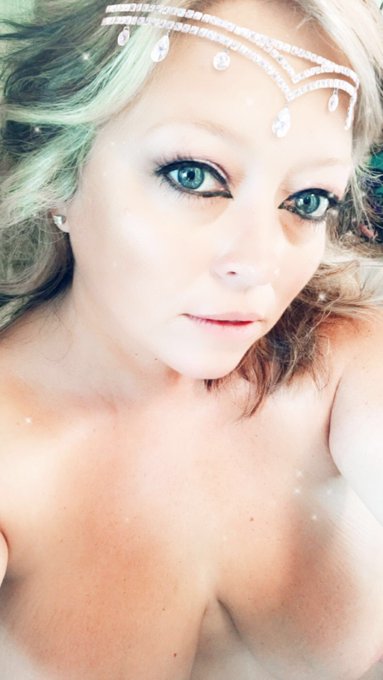 💋#savannahphair #bbwmilf #hugebreasts #blueeyedbbw https://t.co/SkT6X5glzA<a href="/tag/savannahphair"class="tags">#savannahphair</a><a href="/tag/bbwmilf"class="tags">#bbwmilf</a><a href="/tag/hugebreasts"class="tags">#hugebreasts</a><a href="/tag/blueeyedbbw"class="tags">#blueeyedbbw</a>