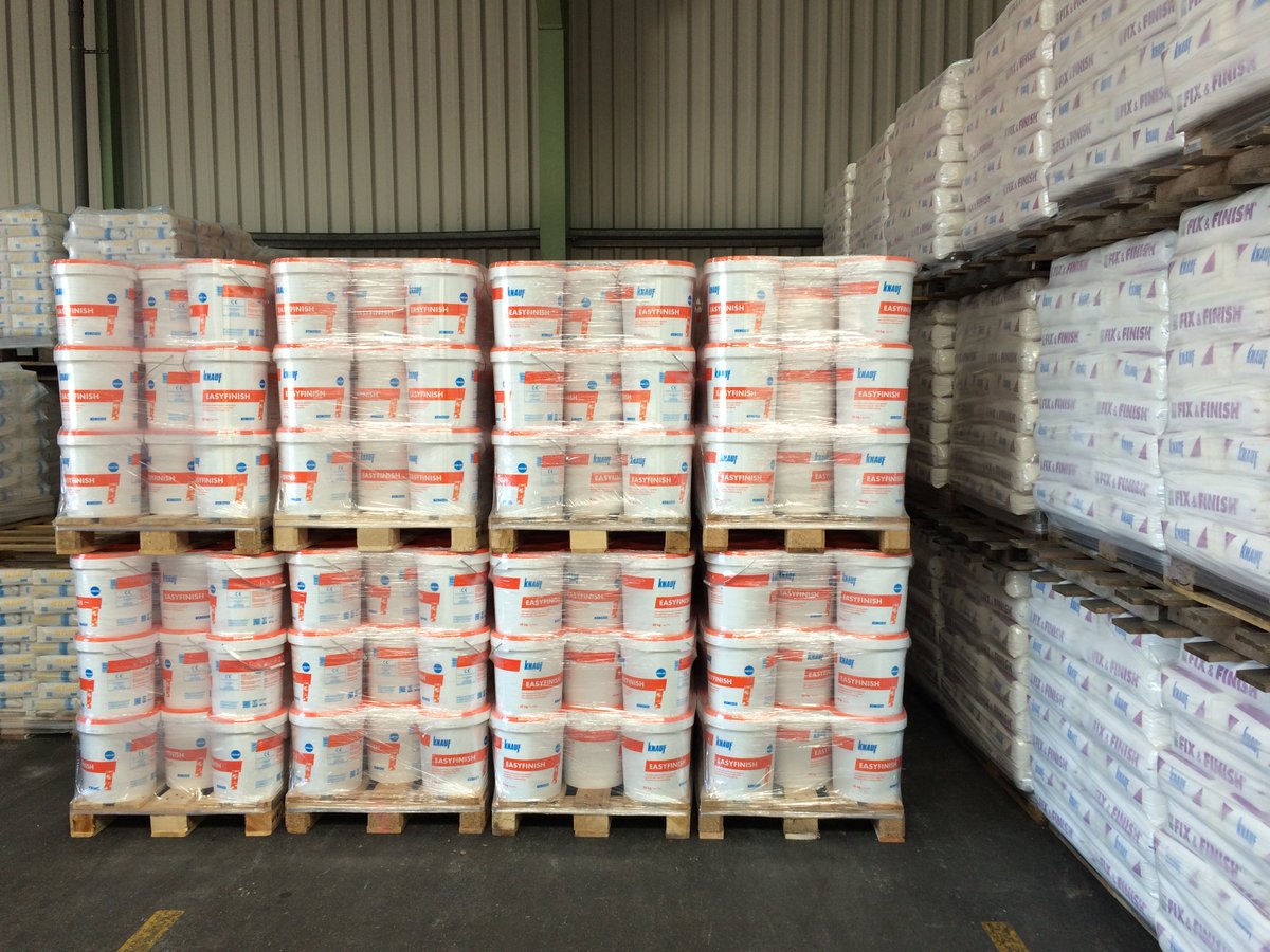 KnaufNL's tweet photo. Het afgelopen jaar hebben we met de voegspecialisten hard gewerkt aan de ontwikkeling van de nieuwe EasyFinish. De nieuwe emmers zijn binnen in ons magazijn. Bestel deze allround finisher dus vanaf nu!
#easyfinish #voegspecialist #nieuwproductbestellen https://t.co/MaqgEA7gvQ