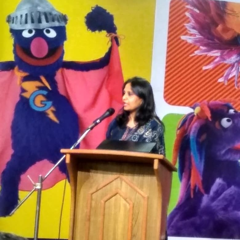 SesameWrkshpIND's tweet photo. Hello #Kashmir! Happy to launch Galli Galli Sim Sim on @DDKashirChannel today. A sneak peek from the launch event. #nowinKashmir #TuesdayThoughts #kidsofKashmir #launch #kids https://t.co/5ADq8Us8G3