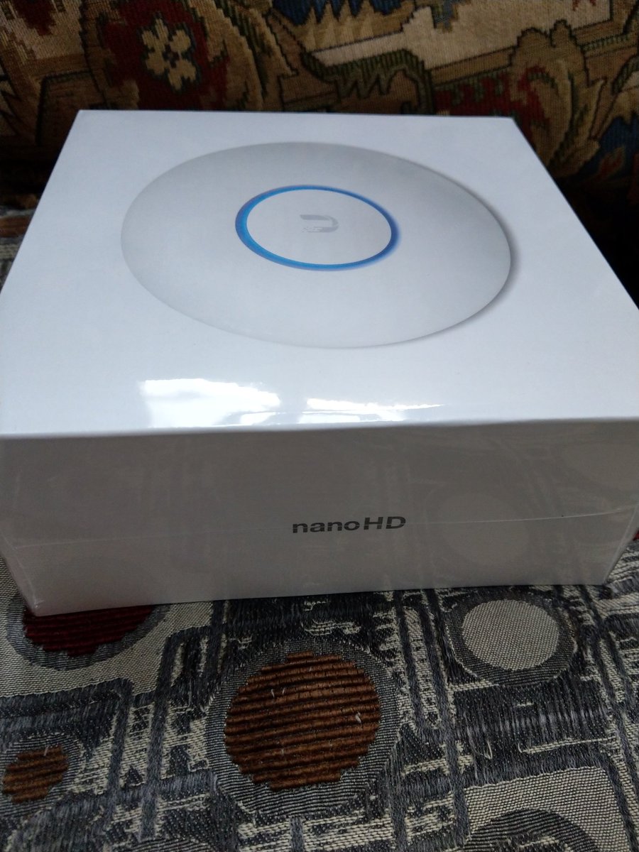 Perezdaniel25's tweet photo. Sacadito de aduana @WiFiCanarias @ubnt_latam #ubiquiti #ubiquitinanohd #wifirules https://t.co/eg9vdK7MQ4