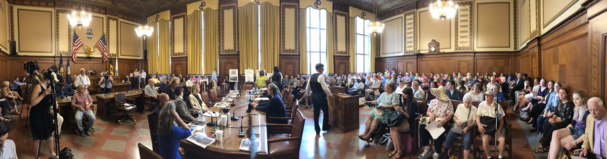 PGHHospitalWork's tweet image. City Council chambers are packed with folks from across the city ready to demand that UPMC invest in all of us.
