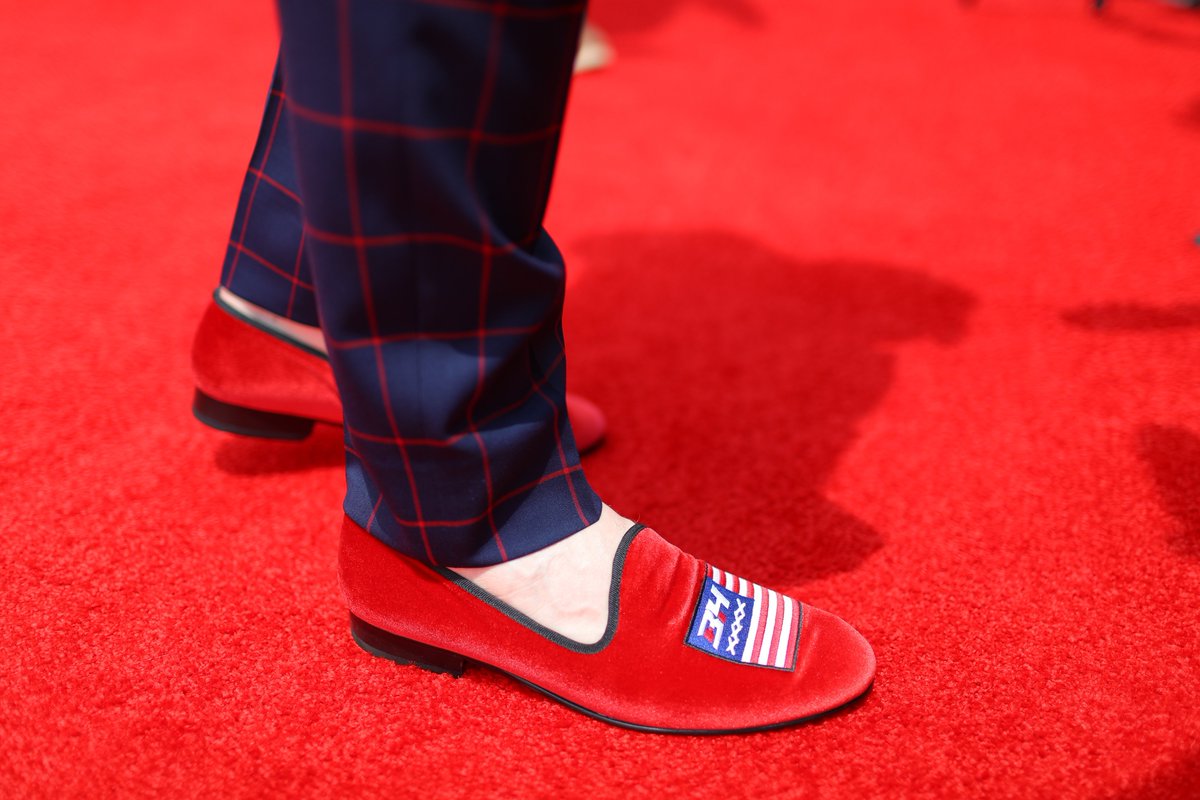 del toro shoes closing