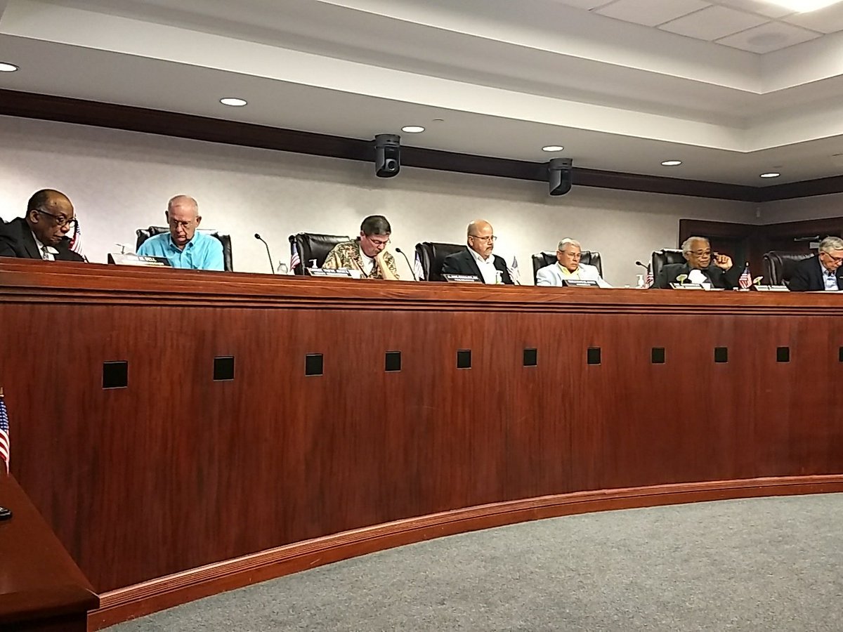 MyWriteStuff's tweet image. @MyWriteStuff @newsargus Wayne County commissioners vote to have a quarter-cent sales tax on November ballot. Board says proceeds to be used for education.