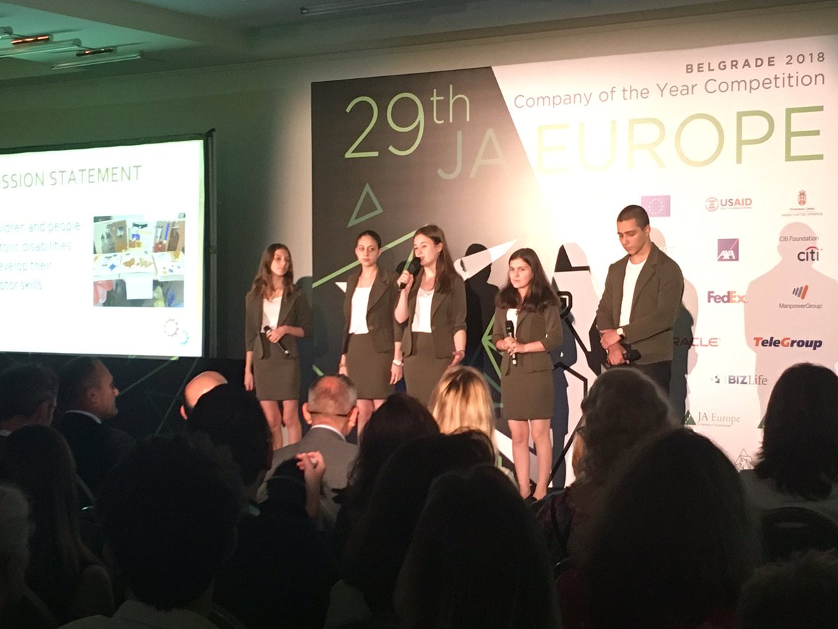 epafrance's tweet photo. En Direct de Belgrade @JA_Serbia les pitchs se succèdent pour les 39 equipes de toute l'Europe ! Audace, prise de responsabilités, esprit d'équipe et créativité sont au rendez-vous! Et un intérêt fort pour la protection de l'environnement! Make a better world! @JA_Europe https://t.co/XZlkywmwRW