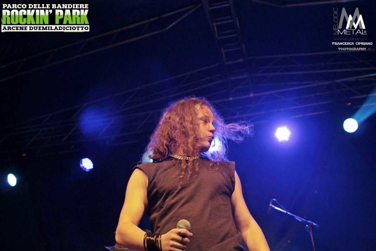 _SPELLBLAST's tweet photo. Dest at Rockin' Park #spellblast https://t.co/g3dnzUNRjD