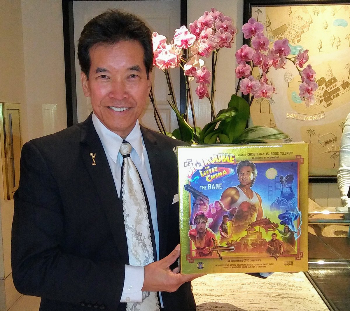 Taichispirit's tweet photo. Just got deluxe edition of #BigTroubleInLittleChina the game!!! Thank you! #EverythingEpic #BigTroubleGame #PeterKwong #Rain #ThreeStorms https://t.co/ycDYxSV04Q https://t.co/E7Yme5e1TC