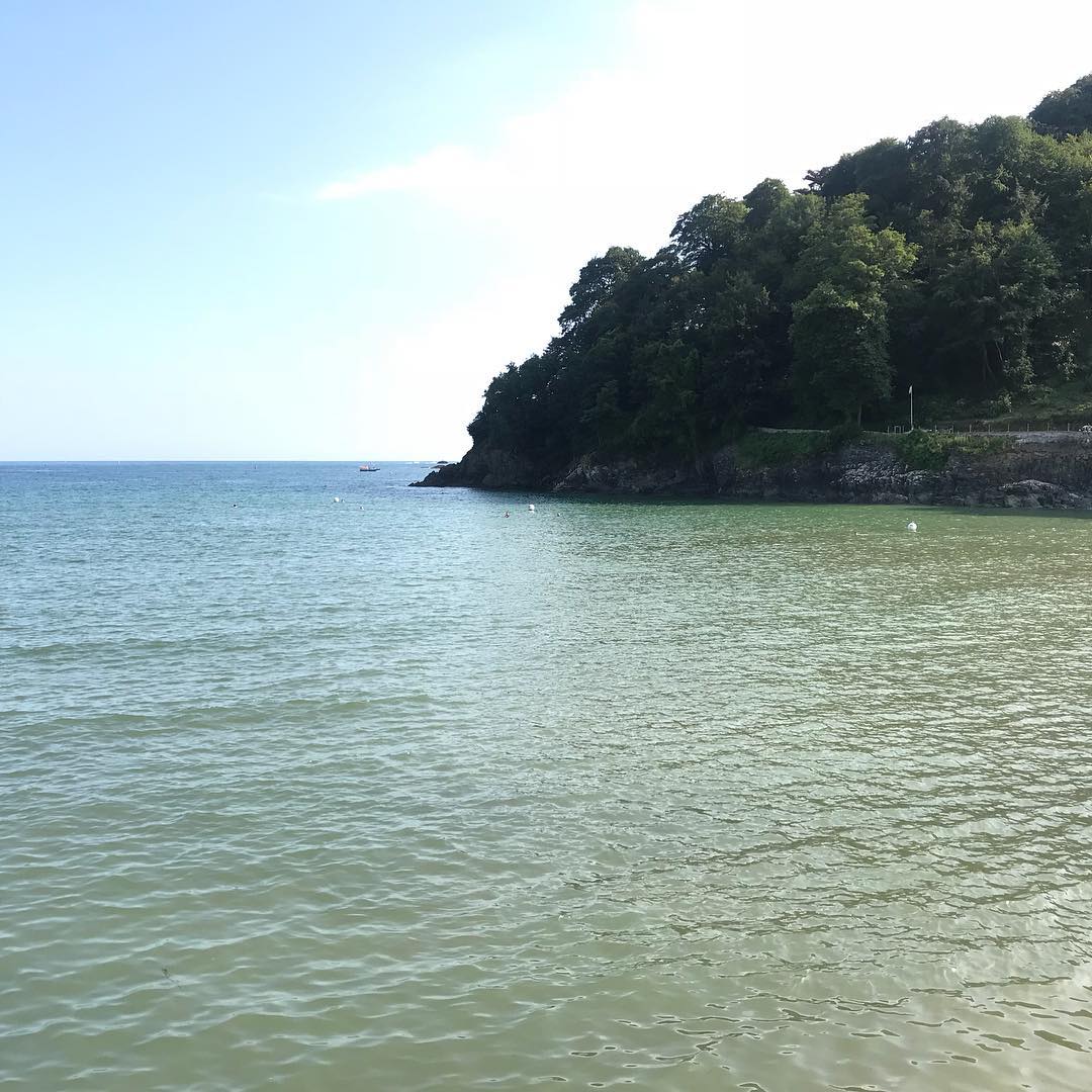 Healthspace_'s tweet photo. Our founder Claire enjoying a relaxing week in Salcombe. Feeling recharged #salcombe #bishopswaltham #Winchester https://t.co/7zhHVTSgWI
