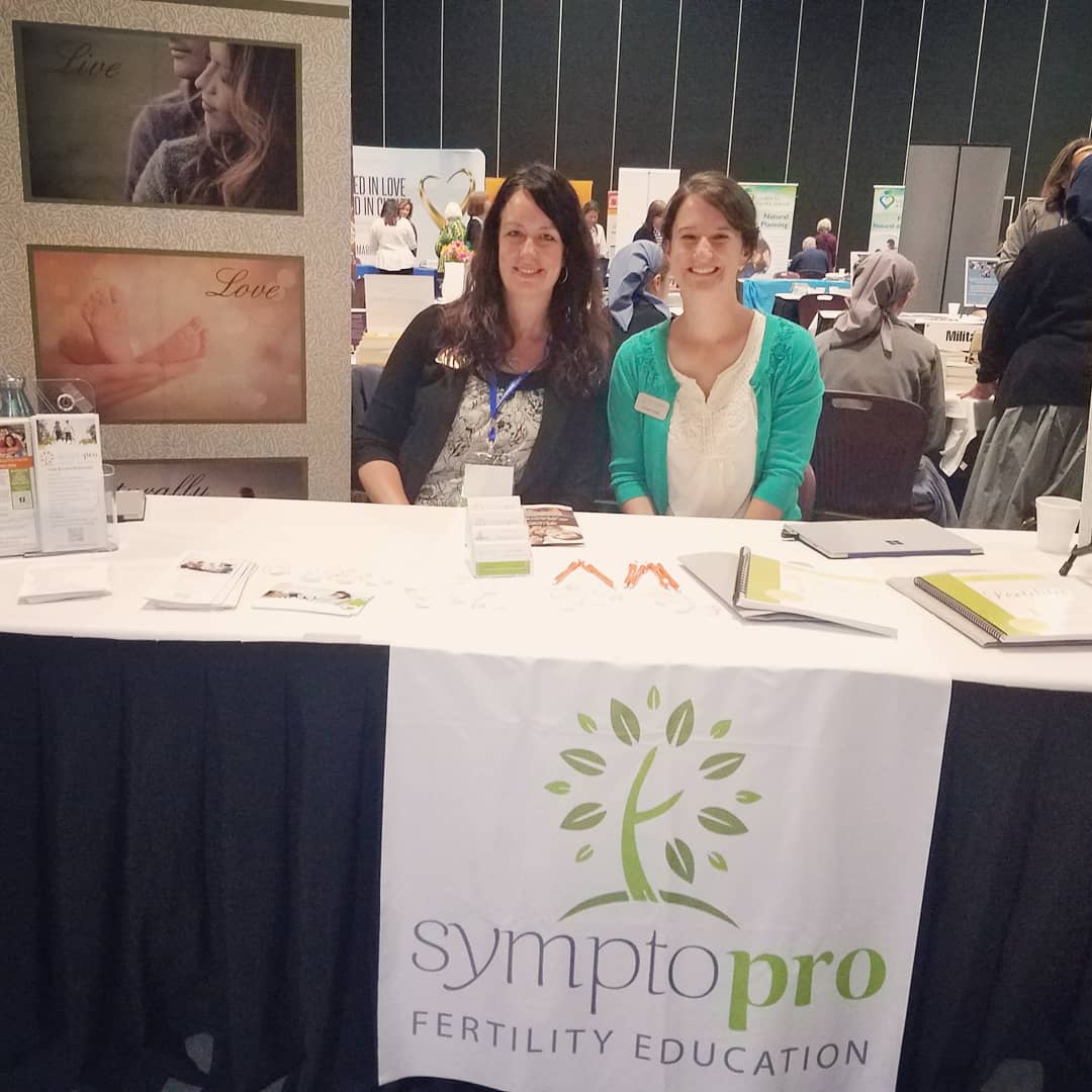 SymptoProNFP's tweet photo. Another great conference! It's always a treat when we get to spend time in the same room! #SymptoProInstructorTrainer #SymptoproNationalDirector #LongDistanceCoworkers #nacflm https://t.co/mLgKtWGJCk