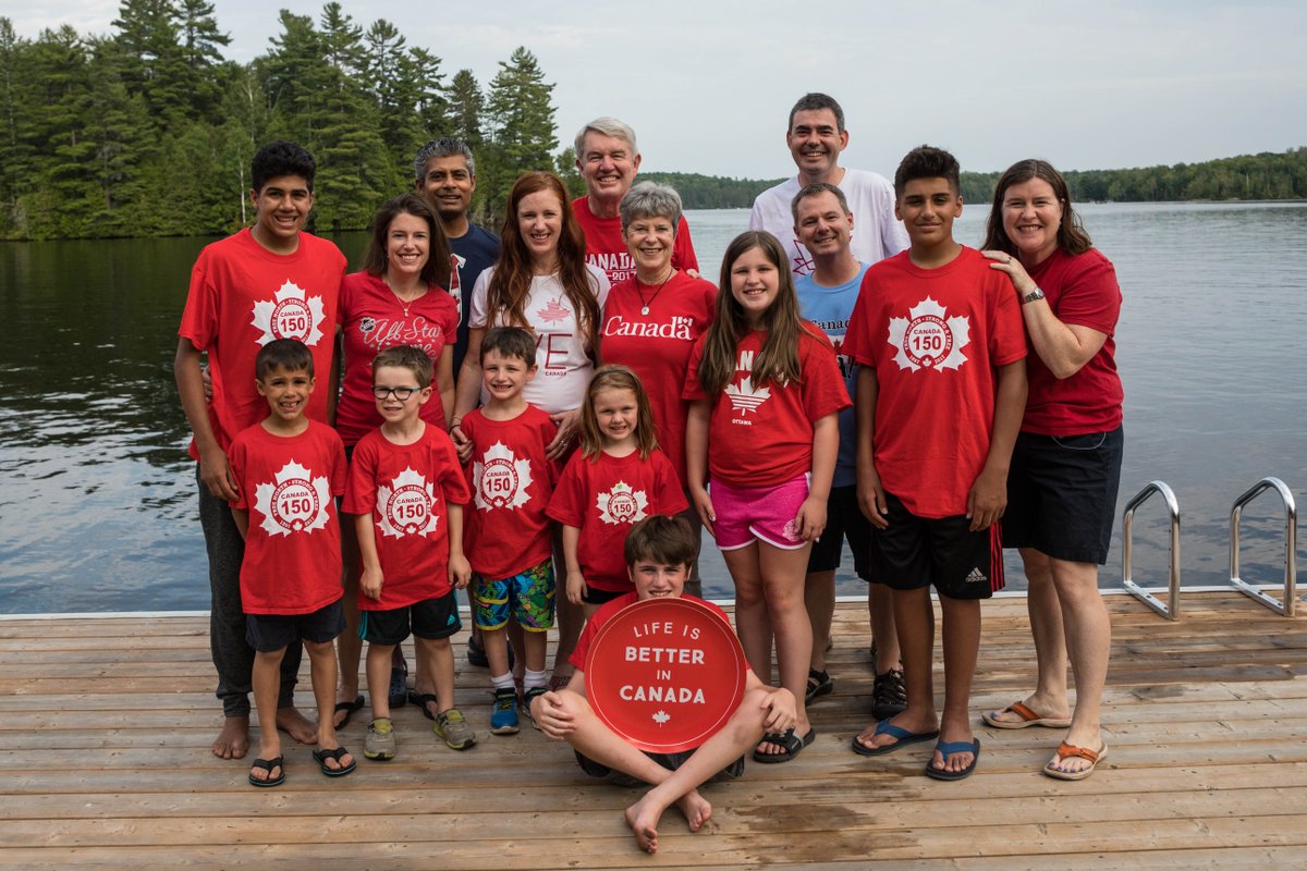 OakvilleCF's tweet photo. Dedicating decades to philanthropy, volunteerism and community involvement. A unique family tells their story - how they're focused on involving the next two generations of their family in the philanthropic world. You can find it here: https://t.co/q37VhDxsy6 https://t.co/XaJlBRoH8Y
