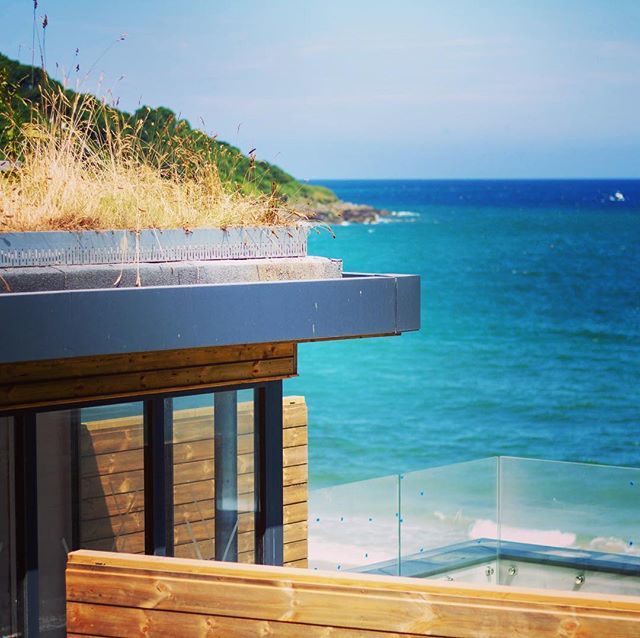 cornwallcreate's tweet photo. Carbis Bay Estate Beach Lodges #cornwallcreative #carbisbay https://t.co/TT751g4X9J https://t.co/MIhfBGPZ3T