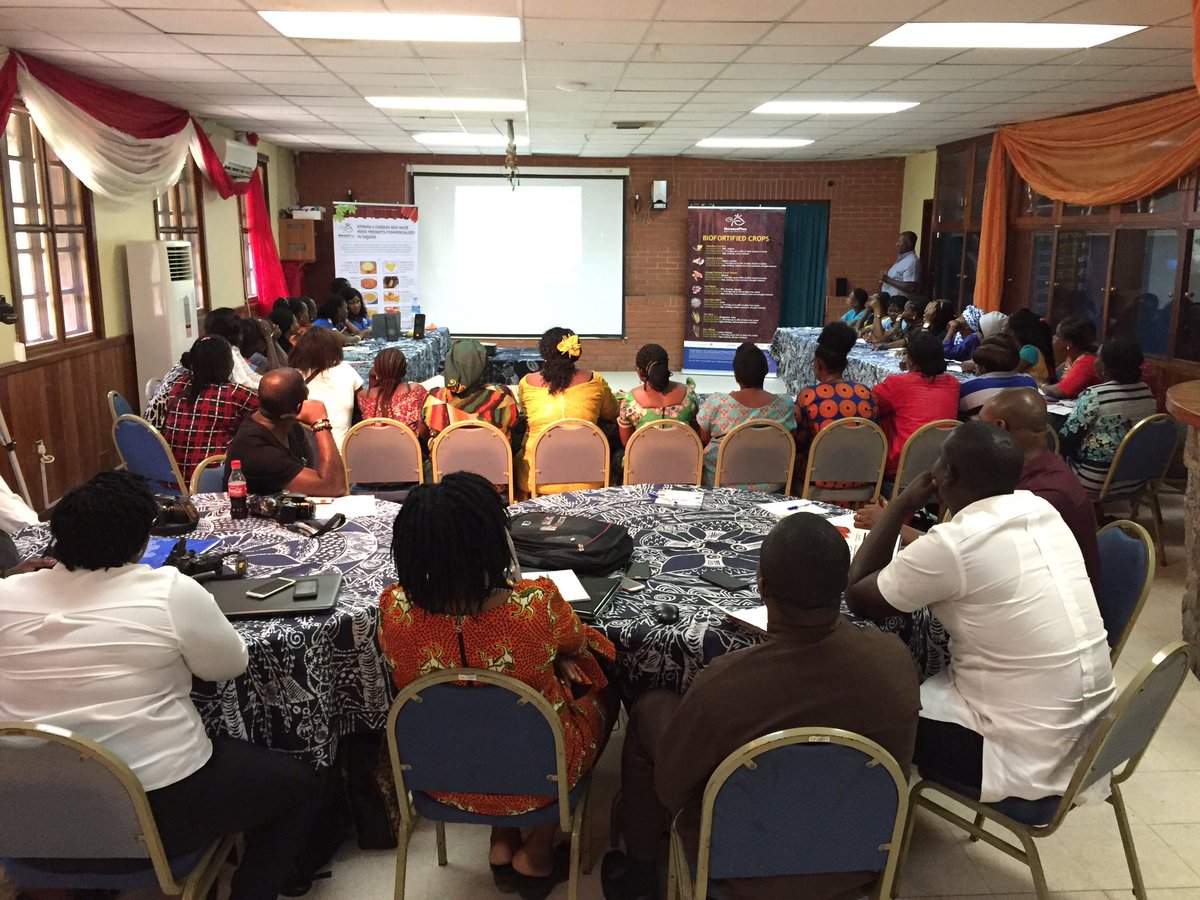 #HAPPENINGNOW : DAY 1 of a four day training on Value Addition and Business Opportunities In Vitamin A Cassava for Improved Nutrition and Livelihood organized by <a href="/IFAD/">International Fund for Agricultural Development</a> - VCDP in partnership with HarvestPlus Nigeria. #biofortification #endhiddenhunger
