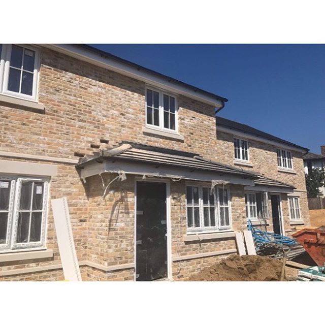 JohnsonsRealEst's tweet photo. Transformation 🏡🔨🙌 #realestate #newhomes #luxuryhomes #dreambig #burnham #newbuild https://t.co/J2wMCfReTm