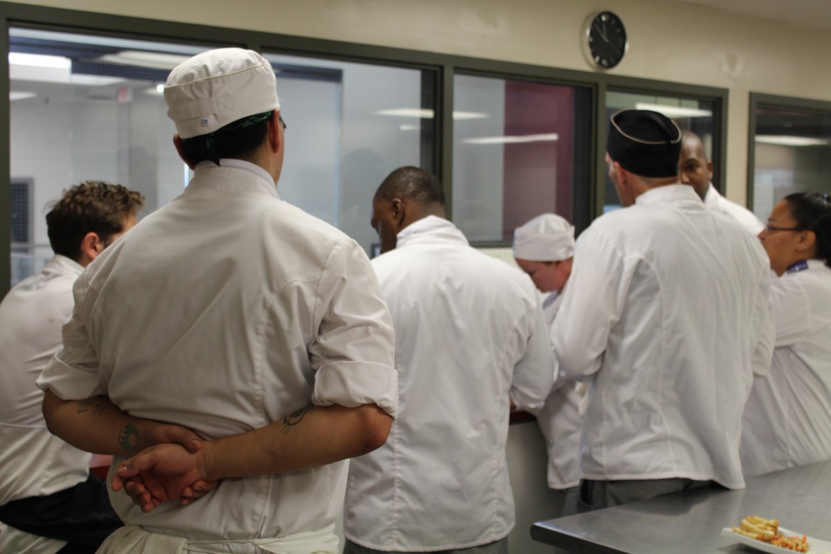 Hands On Training. We're Ontario's Largest Trainer of Chefs and Cooks. Enroll today! liaisonhamilton.ca #HamOnt