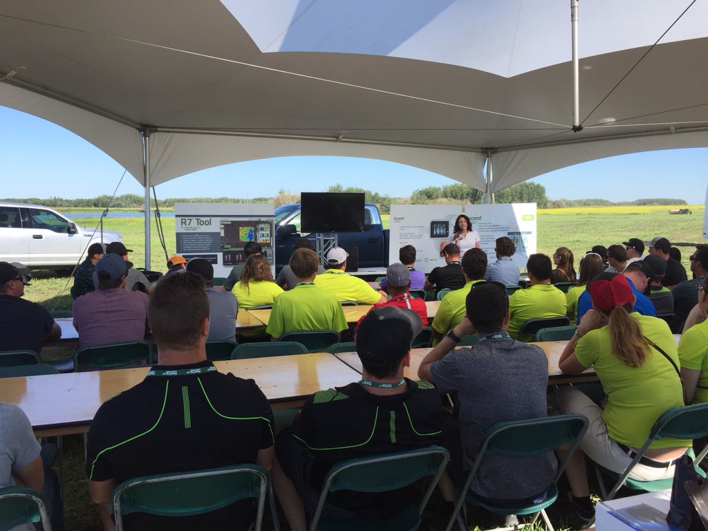 Kicking off the first Western Canadian #answerplot  @WinFieldCanada