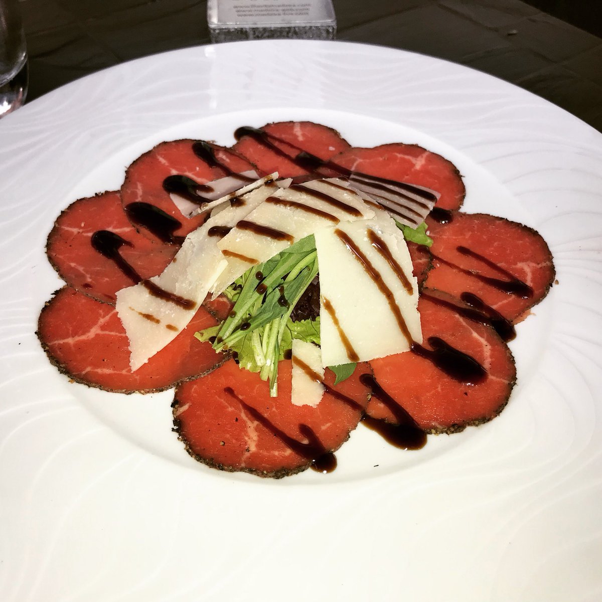 Beef carpaccio In Madeira 😋

#prEATator #eat #eating #food #foodpic #foodblog #foodporn #foodlover #foodblogger #foodstagram #yummie #yummyfood #tasty #tastyfood #fresh #delicious #homemade #meat #meatlover #meatlovers #carpaccio #madeira #portugal #beef