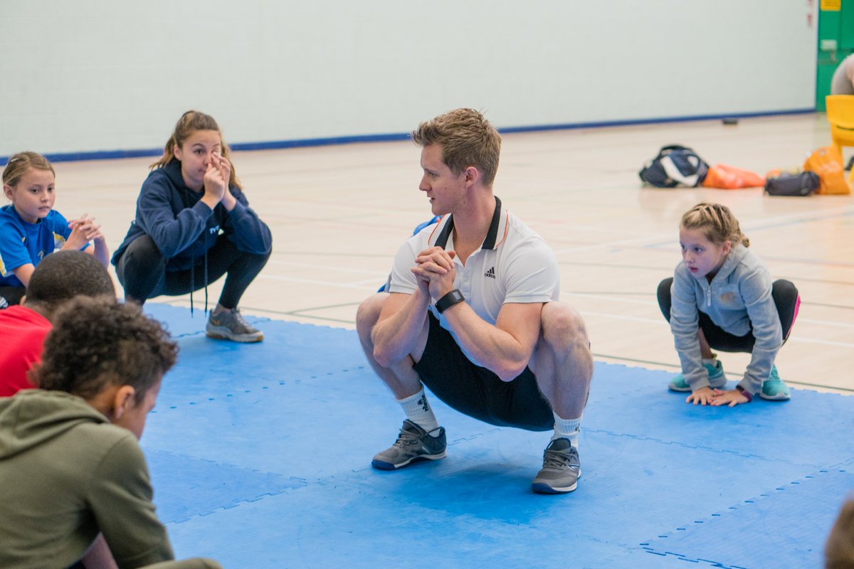 Effective force production from the block or on a turn is built on strength through full range of movement. First establish the ability to make the right shapes, then focus on getting powerful @TimVsGravity <a href="/one_athlete/">oneathlete</a>