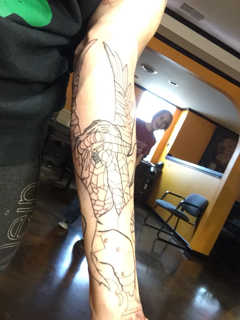BarbieTheWelder's tweet photo. Creating my angel sculpture was a defining moment for me as an artist, in my head up until then I had been a welder, after I knew I was an artist and a sculptor. Happy National Tattoo Day y’all! 😘💙👩🏭 #nationaltattoostoryday #nationaltattooday #tattootuesdays #angeltattoos https://t.co/ltmch5GENw