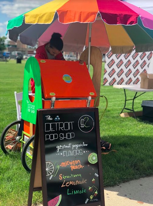 DetroitPopShop's tweet photo. Check out Detroit Pop Shop at Wayne State Market tomorrow from 10-3 PM for a cold treat!  #detroitfoodacademy #dfa #youthleadership #youthinthekitchen #youthinbusiness #detroit #313 #food https://t.co/4tNMn6upIb