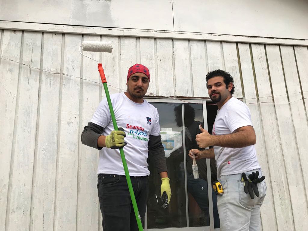AIEP's tweet photo. #TrabajosdeInviernoAIEP: Cinco sedes aportan en Vilches con operativos de salud, desarrollo social y revestimiento de la Escuela Los Montes. 👏Estarán hasta el 20 de julio siendo los mejores para el mundo. #AIEPTalca #AIEPSanBernardo #AIEPSantiagoNorte #AIEPProvidencia #AIEPMaipú https://t.co/oRf5tTihZx