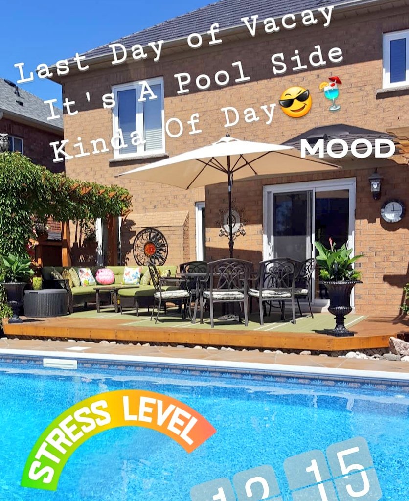 NickiPavek's tweet photo. #VacationVibes Pool Side Day๐๐น๐ Last Day of Vacay ๐๐๐ #SumerTimeFun ๐๐๐๐๐ https://t.co/oQU8sraudk