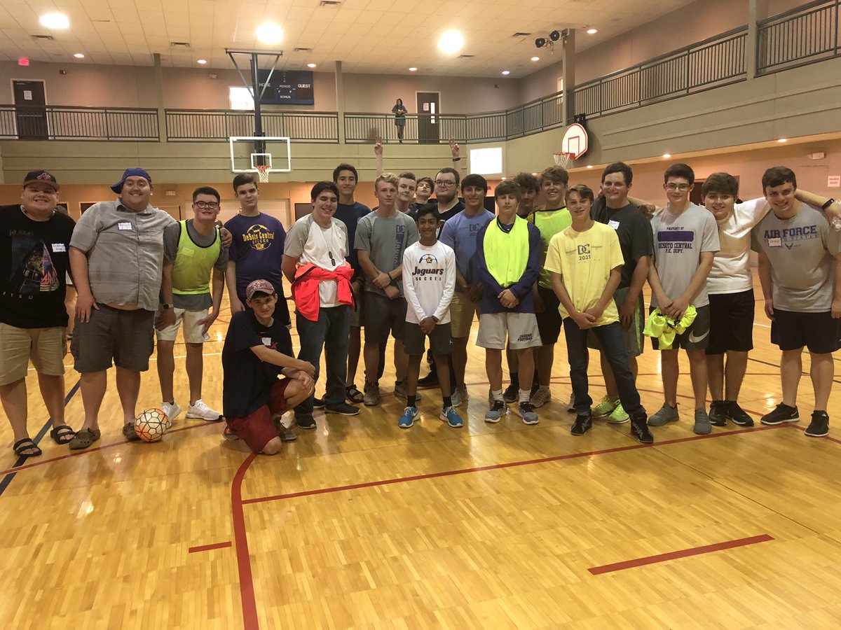 Thearcnwms's tweet photo. Today was a ton of fun at Camp BOLD. Thank you so much to Lewisburg Middle School's Dance Team and DeSoto Central High School's Soccer Team for coming to play with us! #be #BOLD https://t.co/d0PIy8DlR1