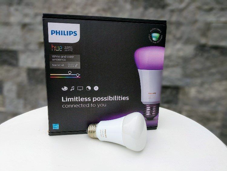 SmartHomeFocus's tweet photo. Philips Hue Bulbs: The easiest way to add smart lights to your home. Check out my review review and the current deals!
https://t.co/PXerH5UVVj #smarthome #homeautomation #philipshue #PrimeDay #PrimeDay2018 https://t.co/ZssGHAQNS7