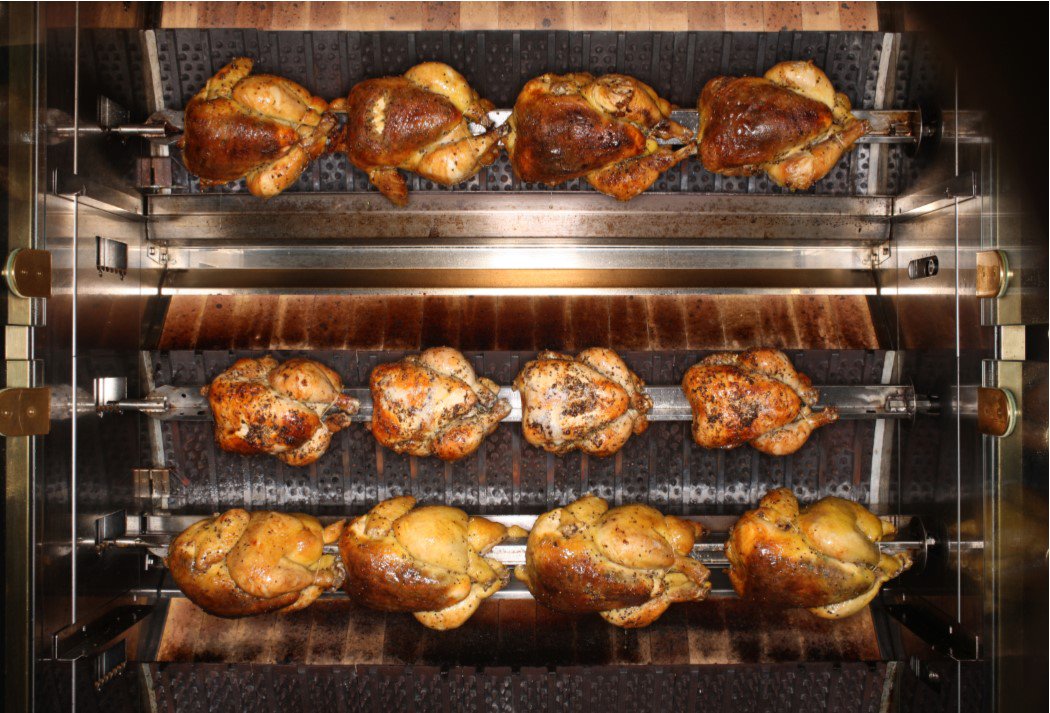 #aftertheaterdinner #alafrancaise #nextdoor tonight following <a href="/fiafNY/">クリ@サブ</a> #cinésalon #HubertCharuel #Césarawardnominated #BloodyMilk rotisserieg.com/reservations/