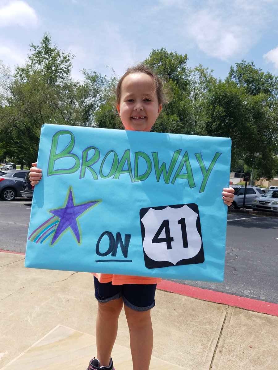 Broadwayon41's tweet photo. Day 2! We are getting ready! #bdwyon41cabaret #bdwyon41 https://t.co/7es3LZL9q1