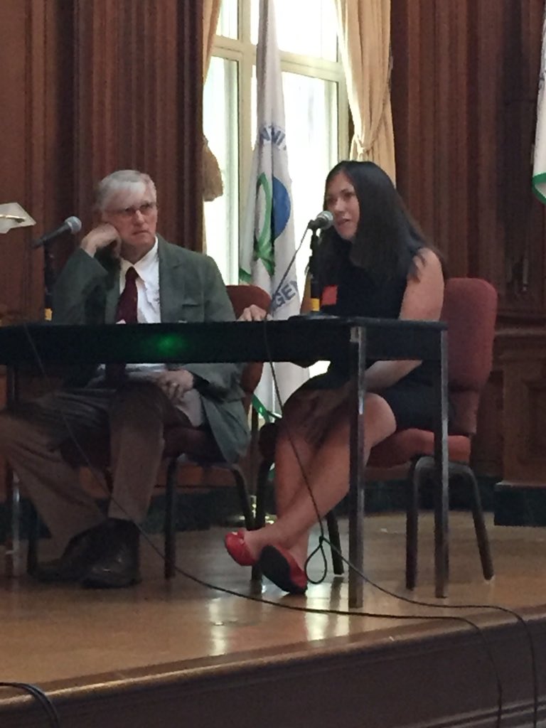 mollyrauch's tweet image. When her kids were exposed to a chemical spill she relied on the science EPA wants to ignore. #CensoringScience @CleanAirMoms @Trish536