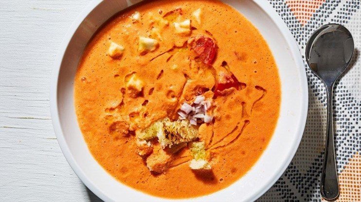 The only gazpacho recipe you need right now thespec.com/living-story/8… https://t.co/yzGoThuEwk