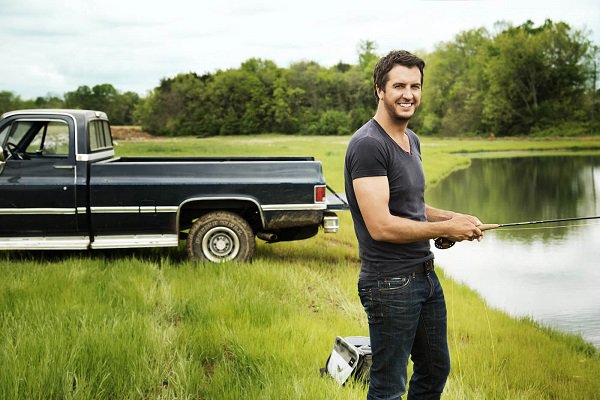 Happy 42nd birthday to Leeseburg, Georgia native and multiple Academy of Country Music Award winner, Luke Bryan. 