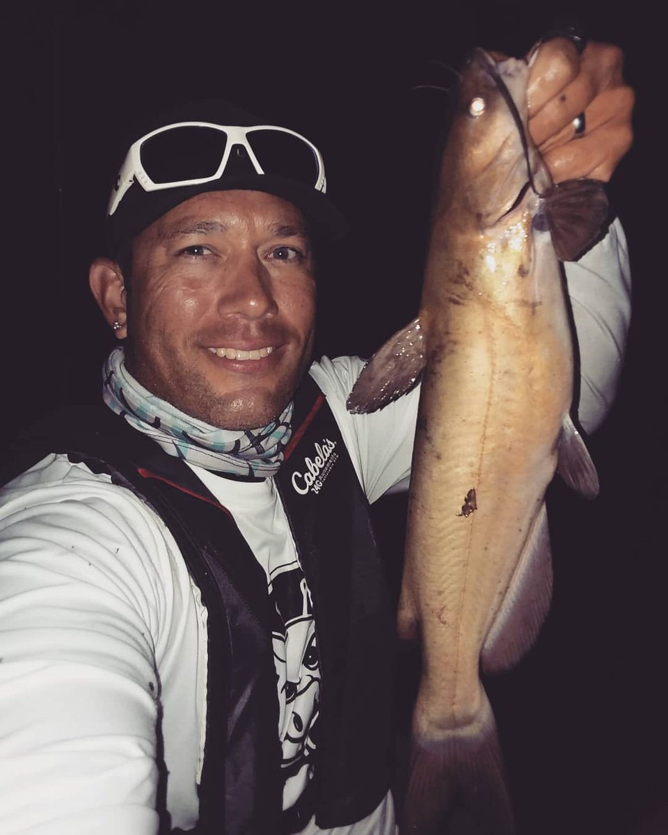 Kayak_Dizz's tweet photo. Just a Guy who loves Cats!
•
I'm beyond amazed at how well my FISHINGSIR 10# GodlineX8 has been holding up in submerged trees &amp; vegetation.
#TeamMues #Kayakfishing #linecutterz  #FISHINGSIRProStaff #OneMoreCast #GodlineX8 #FishingSir #drophook #Nebraska #NGPC #AdventureNE https://t.co/LhUb9CqE03