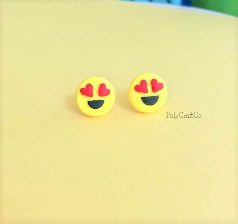 co_poly's tweet photo. Happy World Emoji Day from my #etsy shop: Emoji Polymer Clay Earrings https://t.co/fe8Py5BMcJ #polycraftco #WorldEmojiDay
#emoji #polymerclay https://t.co/EiyKLdyr4M