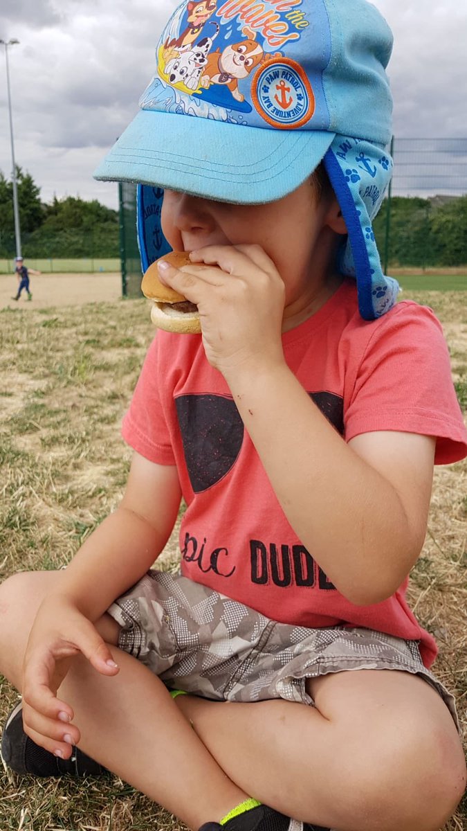 Kerryannej1980's tweet photo. Harry enjoying the BBQ at the school he will be joining in September. @HPAMA2015 #lovethisschoolalready #readyforreception https://t.co/DPdwDHzUfv